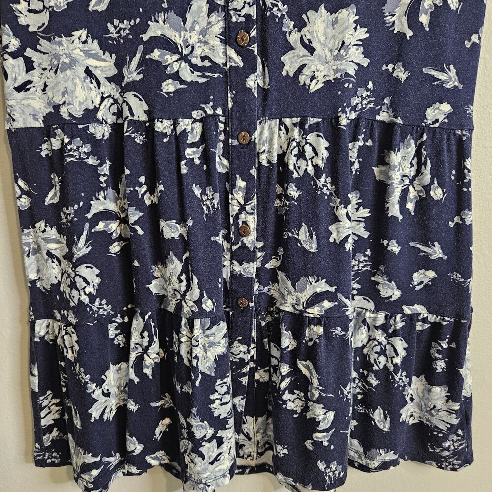 Wonderly Women's S Tiered Tunic Top Blue Floral ButtonDown Short Sleeve V-neck - Picture 4 of 8
